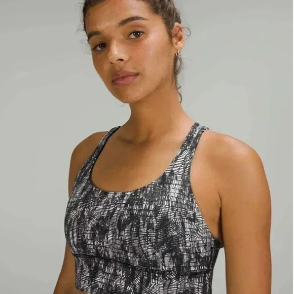 Lululemon Energy Longline Bra - Picture 2 of 8